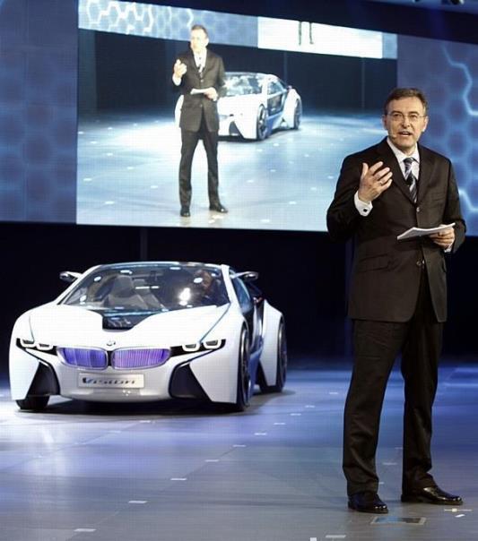 Dr. Norbert Reithofer, Vorsitzender des Vorstands der BMW AG, Automobilmesse Peking 2010 